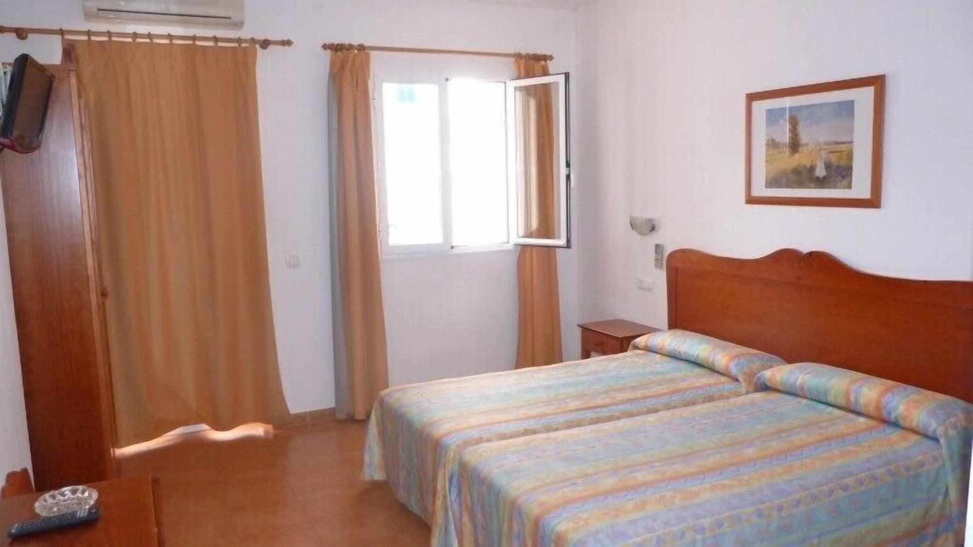 Hotel Geminis Ciutadella  Buitenkant foto